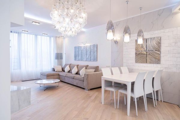 Продам трехкомнатную (3-комн.) квартиру, Мосфильмовская ул, 74Б, Москва г