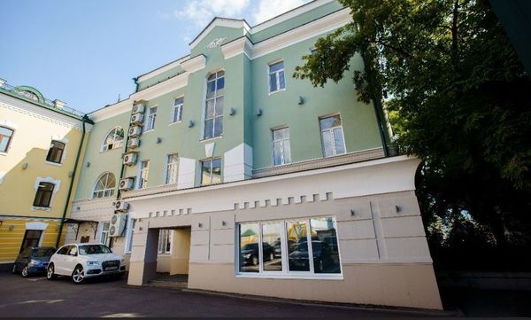 Сдам коммерческое помещение 1 598 м2, Большой Каретный пер, 20 3, Москва г