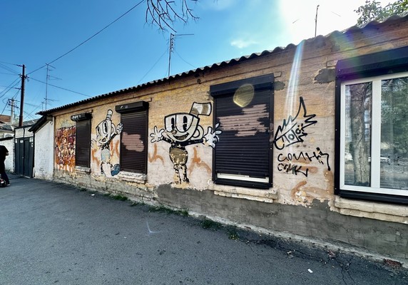 Продам трехкомнатную (3-комн.) квартиру, 20-я линия ул, 48/18, Ростов-на-Дону г