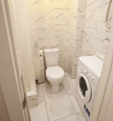 Продам однокомнатную (1-комн.) квартиру, Воронцовский б-р, 21к1, Мурино п