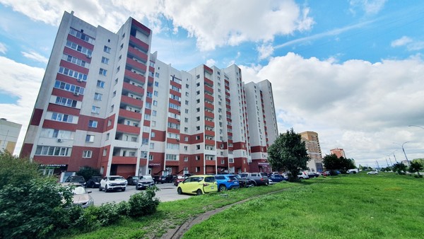 Продам однокомнатную (1-комн.) квартиру, Теперика ул, 1, Липецк г