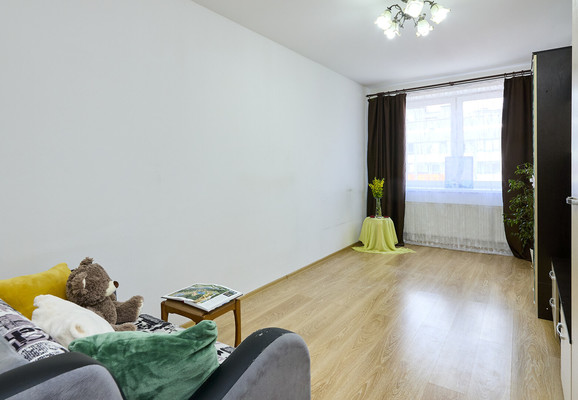 Продам однокомнатную (1-комн.) квартиру, Пражская ул, 12, Кудрово г
