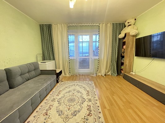 Продам двухкомнатную (2-комн.) квартиру, Академика Павлова ул, 29, Миасс г