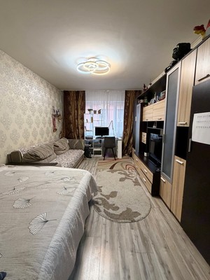 Продам двухкомнатную (2-комн.) квартиру, Комсомольская ул, 17кб, Чехов г