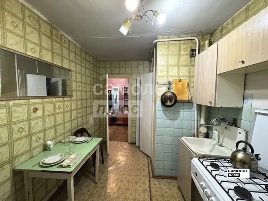 Продам двухкомнатную (2-комн.) квартиру, Швейный городок пер, 5, Славянск-на-Кубани г