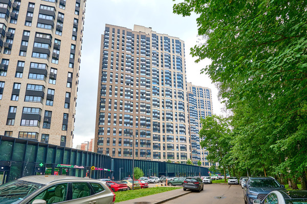 Продам трехкомнатную (3-комн.) квартиру, Фестивальная ул, 29к1, Москва г