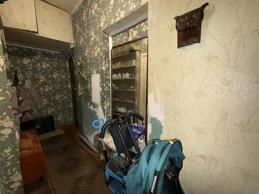 Продам двухкомнатную (2-комн.) квартиру, Тимуровская ул, 64, Барнаул г