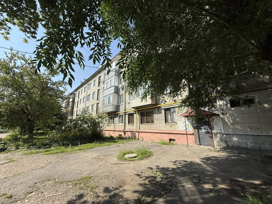 Продам двухкомнатную (2-комн.) квартиру, Тимуровская ул, 64, Барнаул г