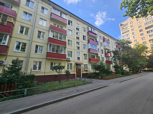 Сдам двухкомнатную (2-комн.) квартиру, Парковая 3-я ул, 36к1, Москва г