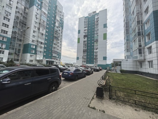 Продам однокомнатную (1-комн.) квартиру, Ильюшина ул, 13к2, Воронеж г