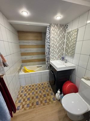 Продам гараж 150 м2, Гагарина ул, 81, Ханты-Мансийск г