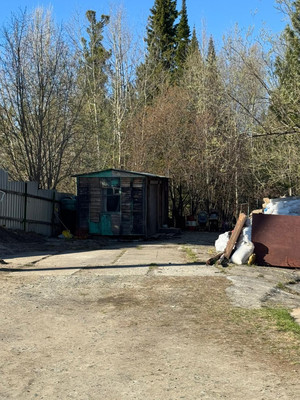 Продам гараж 150 м2, Гагарина ул, 81, Ханты-Мансийск г
