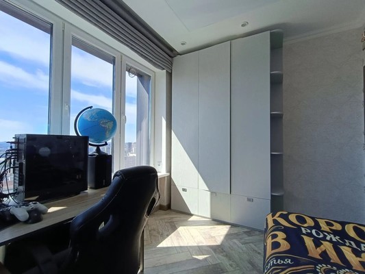 Продам многокомнатную квартиру, Амурская ул, 1ак4, Москва г