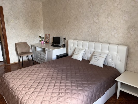 Продам двухкомнатную (2-комн.) квартиру, Соловьева ул, 2А, Йошкар-Ола г