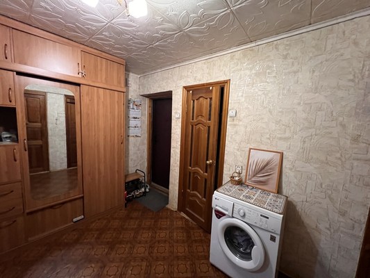 Продам двухкомнатную (2-комн.) квартиру, Соловьева ул, 2А, Йошкар-Ола г