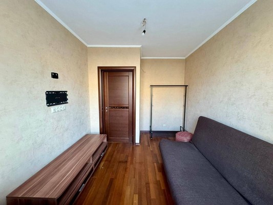 Сдам двухкомнатную (2-комн.) квартиру, Ленинский пр-кт, 43, Москва г
