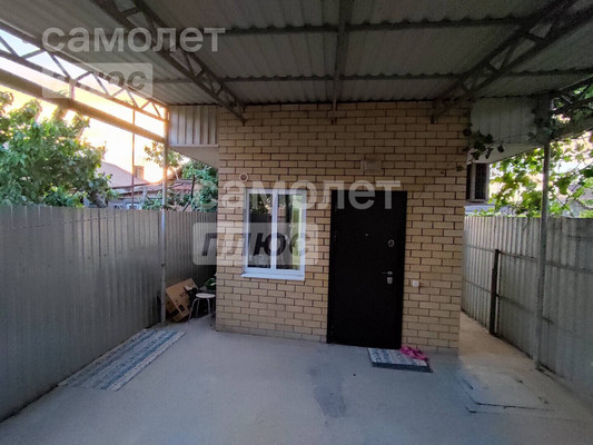 Продам таунхаус, Дружбы Народов ул, 96, Славянск-на-Кубани г, 0 км от города