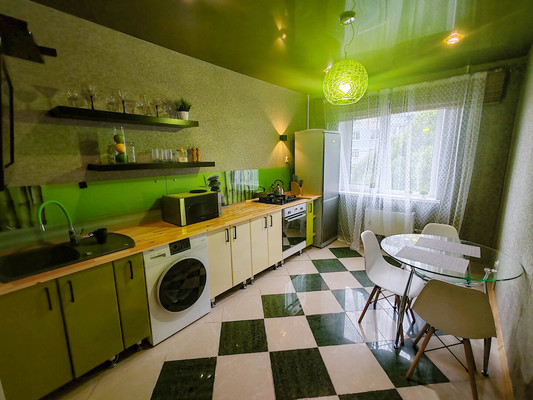 Сдам однокомнатную (1-комн.) квартиру, Шелонская ул, 1, Великий Новгород г