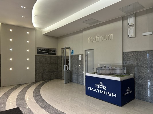 Продам многокомнатную квартиру, Свердловская наб, 58, Санкт-Петербург г