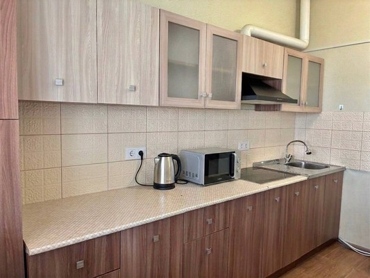 Сдам однокомнатную (1-комн.) квартиру, Ковыльная ул, 94, Симферополь г
