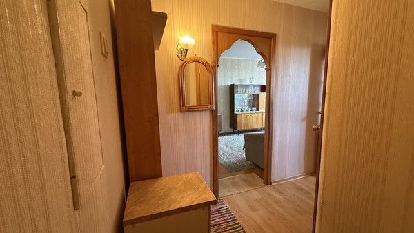 Продам трехкомнатную (3-комн.) квартиру, Зайончковского ул, 6, Пудость п