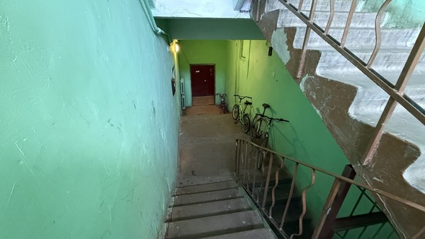 Продам трехкомнатную (3-комн.) квартиру, Зайончковского ул, 6, Пудость п
