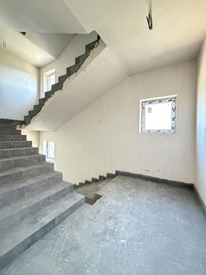 Продам однокомнатную (1-комн.) квартиру, Мовсисяна ул, 15, Нальчик г