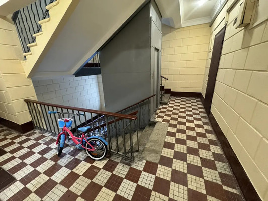 Продам двухкомнатную (2-комн.) квартиру, Мира пр-кт, 180, Москва г