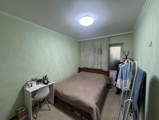 Продам двухкомнатную (2-комн.) квартиру, Кирова ул, 3, Нальчик г
