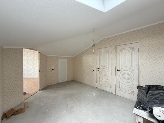 Продам трехкомнатную (3-комн.) квартиру, Тарчокова ул, 27, Нальчик г
