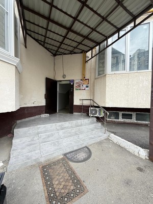 Продам трехкомнатную (3-комн.) квартиру, Тарчокова ул, 27, Нальчик г