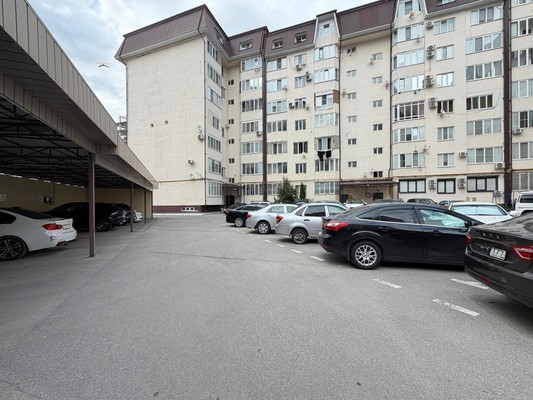 Продам трехкомнатную (3-комн.) квартиру, Тарчокова ул, 27, Нальчик г