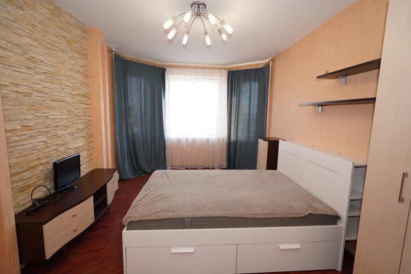 Продам двухкомнатную (2-комн.) квартиру, Спортивная ул, 17, Кокошкино дп