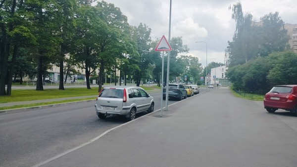 Продам двухкомнатную (2-комн.) квартиру, Тореза пр-кт, 24, Санкт-Петербург г