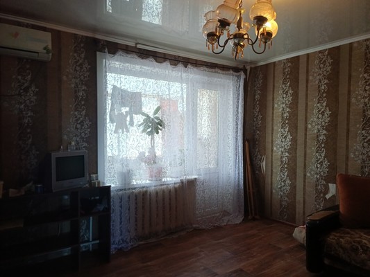 Продам трехкомнатную (3-комн.) квартиру, М.Горького ул, 135, Волгодонск г