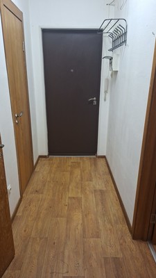 Продам однокомнатную (1-комн.) квартиру, Гатчинское ш, 5к3, Красное Село г