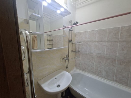 Продам однокомнатную (1-комн.) квартиру, Гатчинское ш, 5к3, Красное Село г