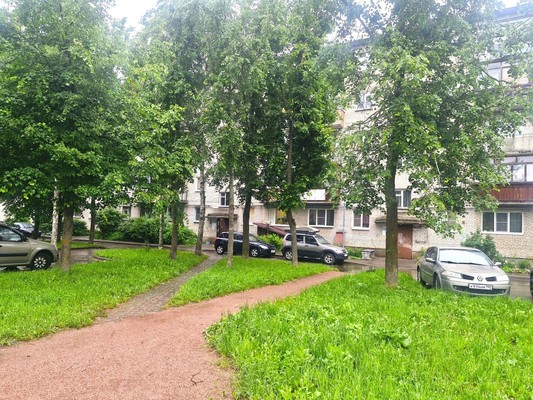Продам двухкомнатную (2-комн.) квартиру, Центральная ул, 9, Аннино п