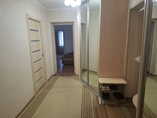 Продам трехкомнатную (3-комн.) квартиру, Вишневского ул, 57, Казань г
