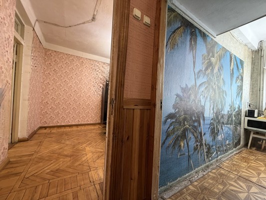 Продам двухкомнатную (2-комн.) квартиру, Киевская ул, 44, Симферополь г