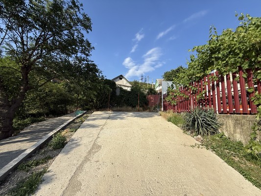 Продам участок 4,05 соток, ИЖС, Нижнешоссейная ул, 42, Новороссийск г, 0 км от города