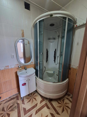 Продам двухкомнатную (2-комн.) квартиру, Мира ул, 6, Тихорецк г
