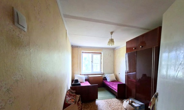 Продам двухкомнатную (2-комн.) квартиру, Подвойского ул, 133, Тихорецк г