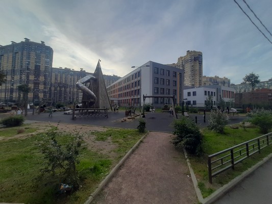 Продам однокомнатную (1-комн.) квартиру, Толубеевский проезд, 18к1, Парголово п