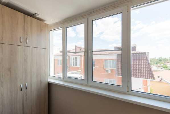 Продам трехкомнатную (3-комн.) квартиру, Туполева ул, 9б, Ростов-на-Дону г