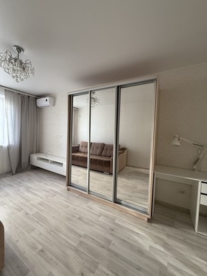Сдам однокомнатную (1-комн.) квартиру, им. Петра Метальникова ул, 5к2, Краснодар г