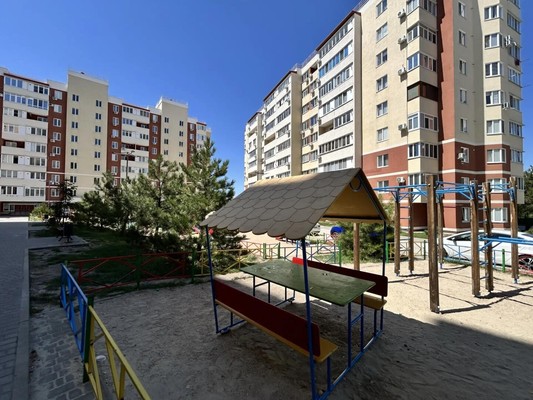 Продам однокомнатную (1-комн.) квартиру, Балаклавская ул, 73б, Симферополь г