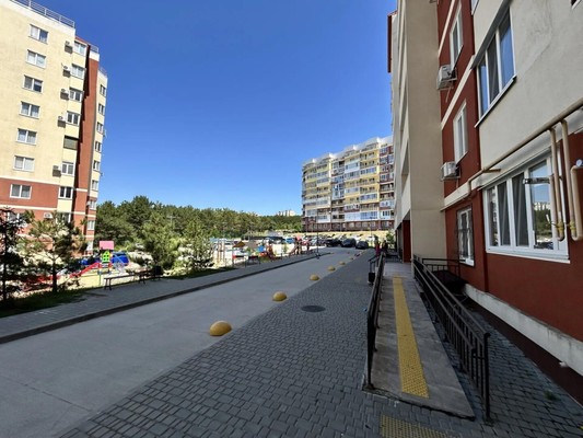 Продам однокомнатную (1-комн.) квартиру, Балаклавская ул, 73б, Симферополь г