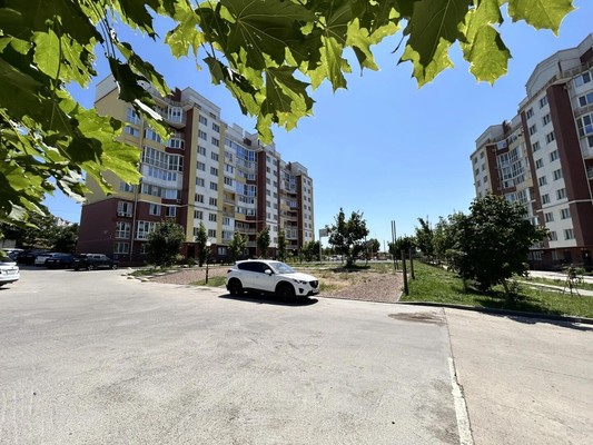 Продам однокомнатную (1-комн.) квартиру, Балаклавская ул, 73б, Симферополь г