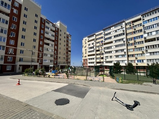 Продам однокомнатную (1-комн.) квартиру, Балаклавская ул, 73б, Симферополь г